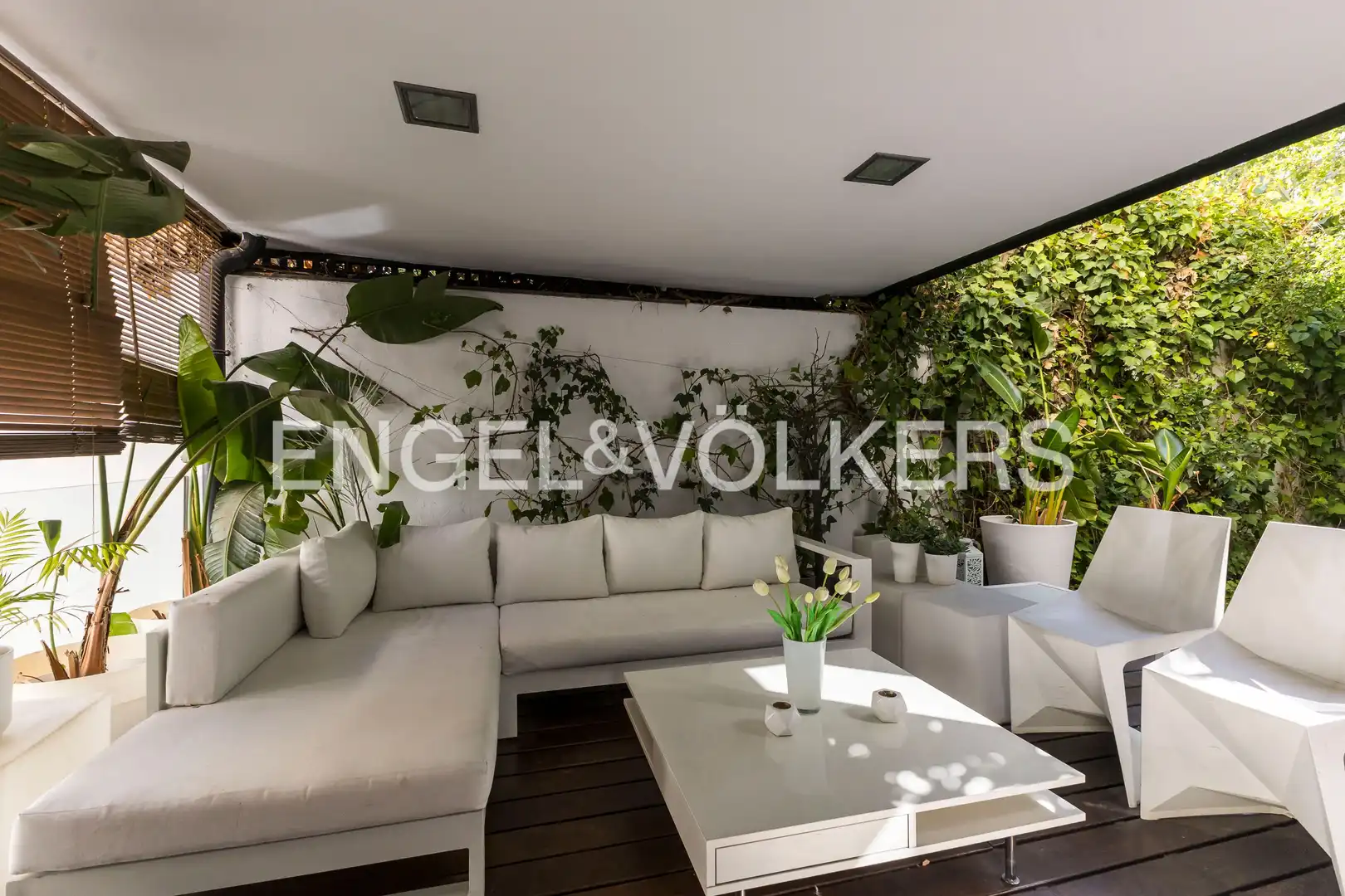 Terraza de Casa o chalet en venta en Madrid con Aire acondicionado, Calefacción y Jardín privado
