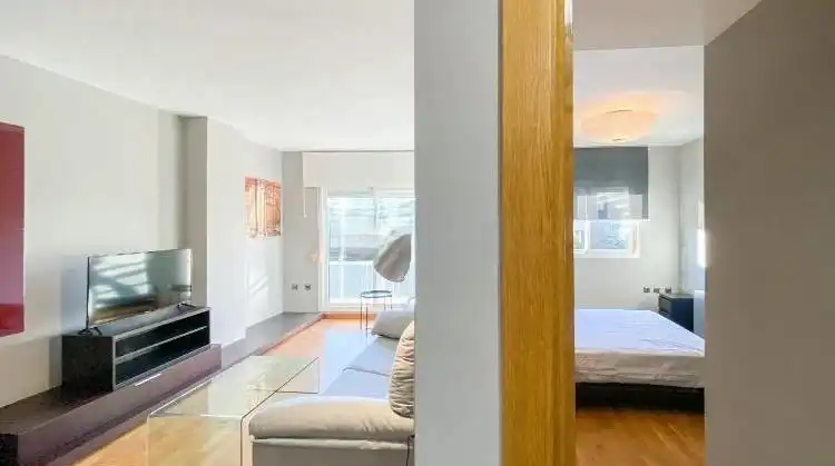 Vista exterior de Piso en venta en Málaga con Aire acondicionado, Parquet y Piscina comunitaria