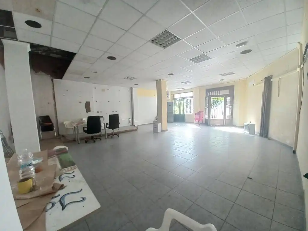 Local comercial de lloguer a La Roda, imagen 4