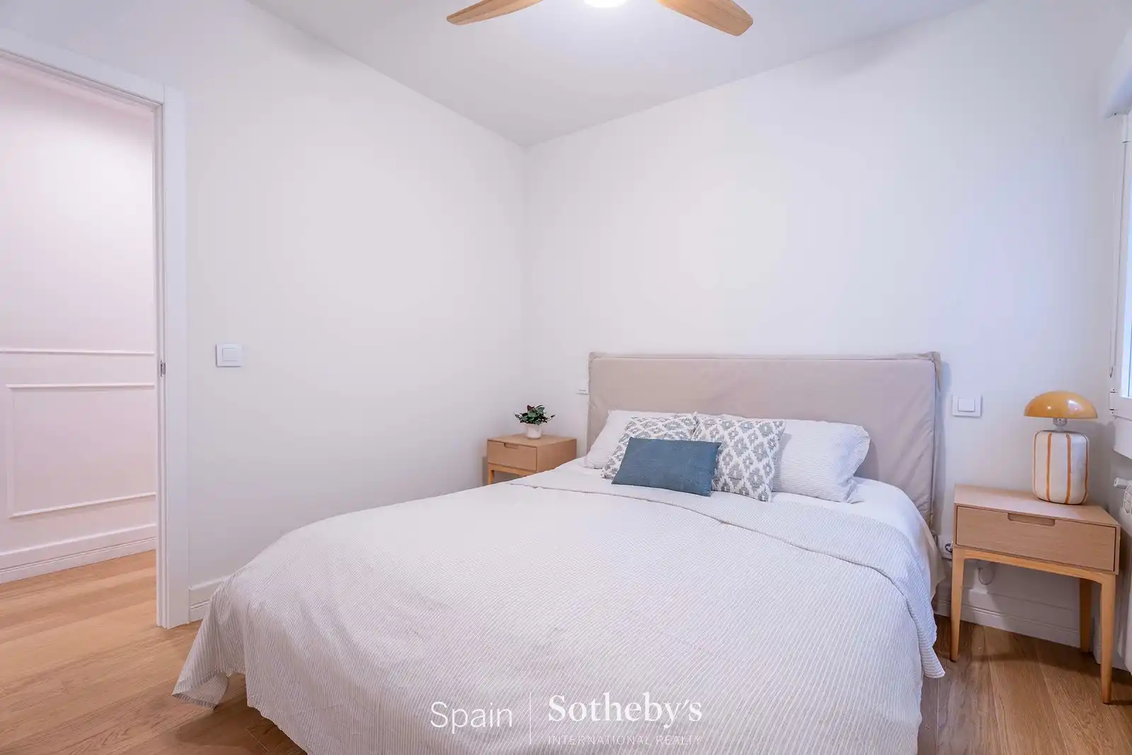 Apartamento con ascensor en venta en Calle de Ventura Rodríguez, imagen 15