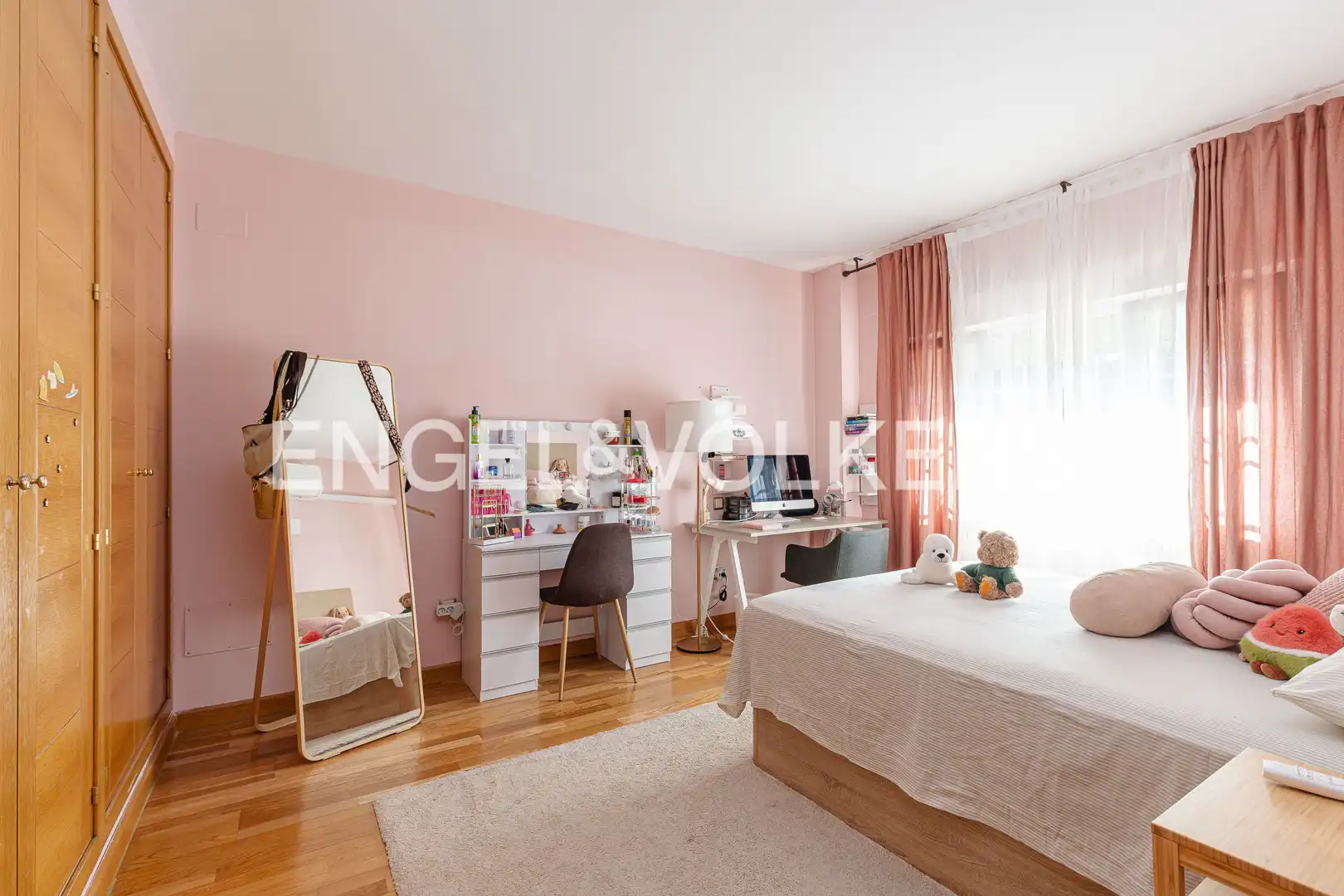 Bedroom of Houses for sale in Villaviciosa de Odón  with Air Conditioner, Heating and Private garden
