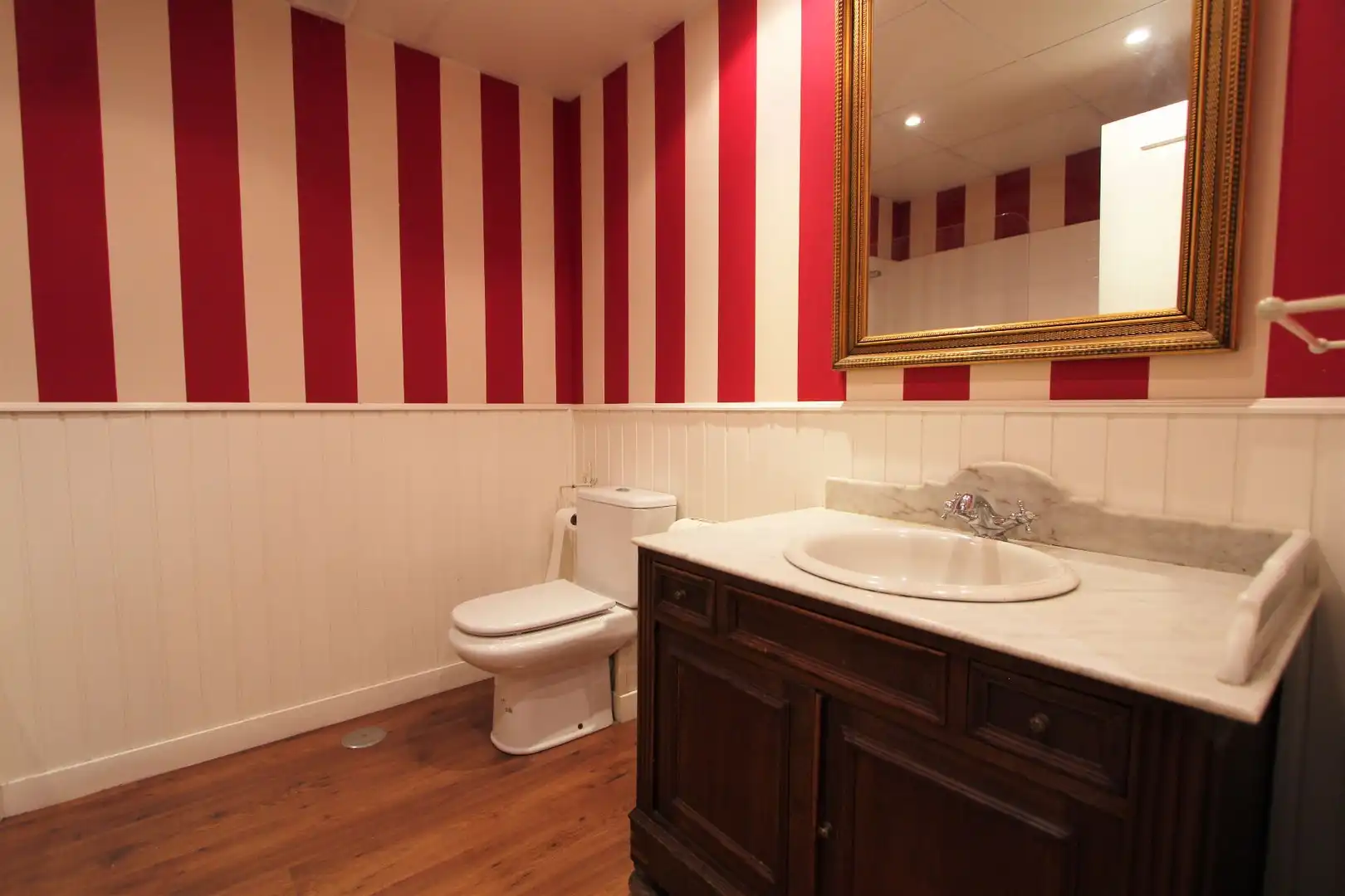 Badezimmer von Wohnung zum Verkauf in Badajoz mit Klimaanlage, Heizung und Terrasse
