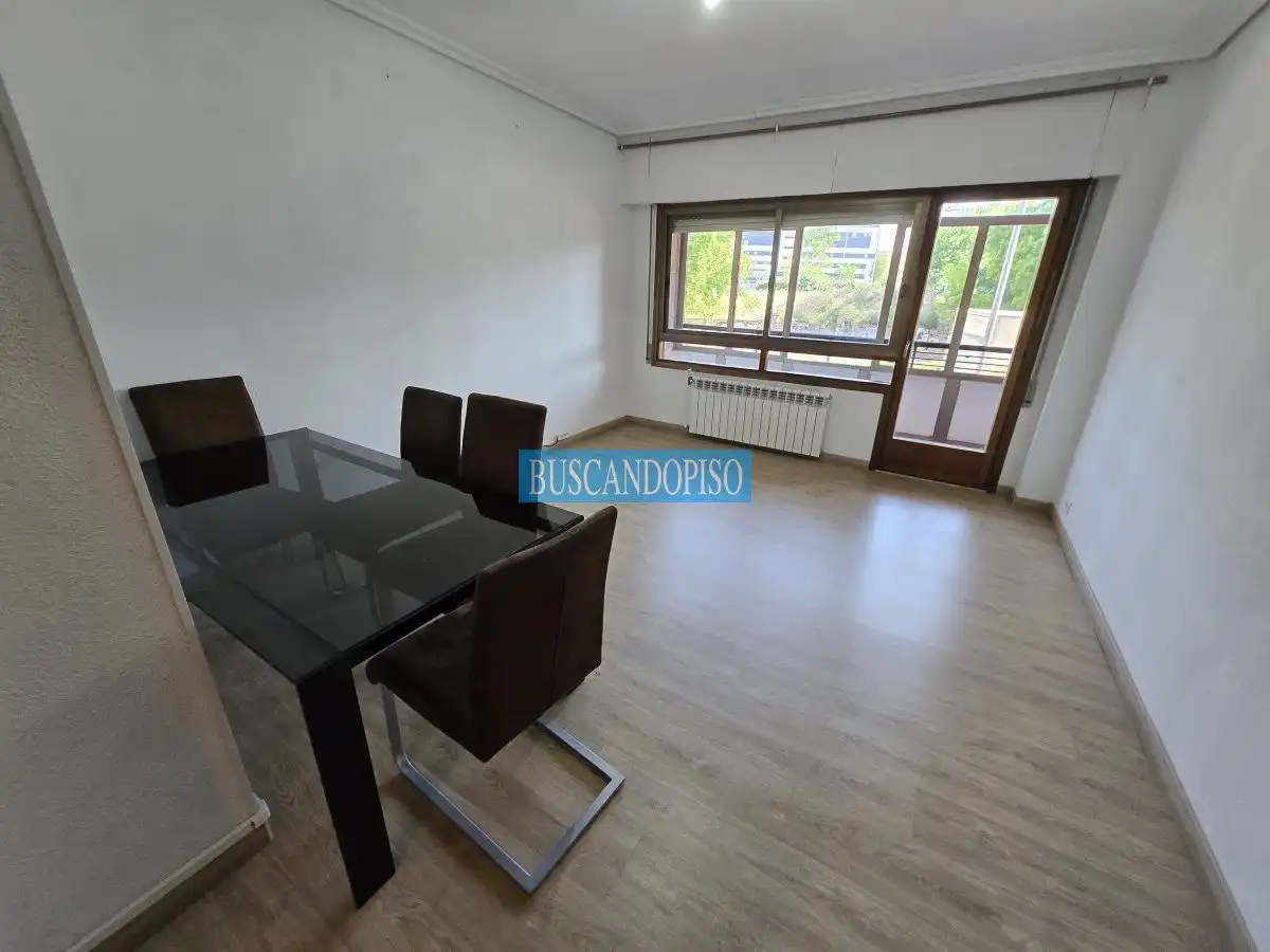 Dining room of Flat for rent in  Logroño  with Heating, Parquet flooring and Terrace