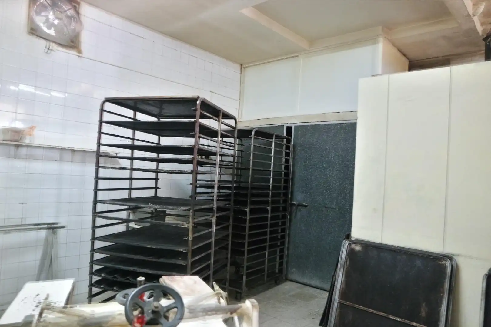 Local comercial en venta en Ayuntamiento - Barrio Alto, imagen 5