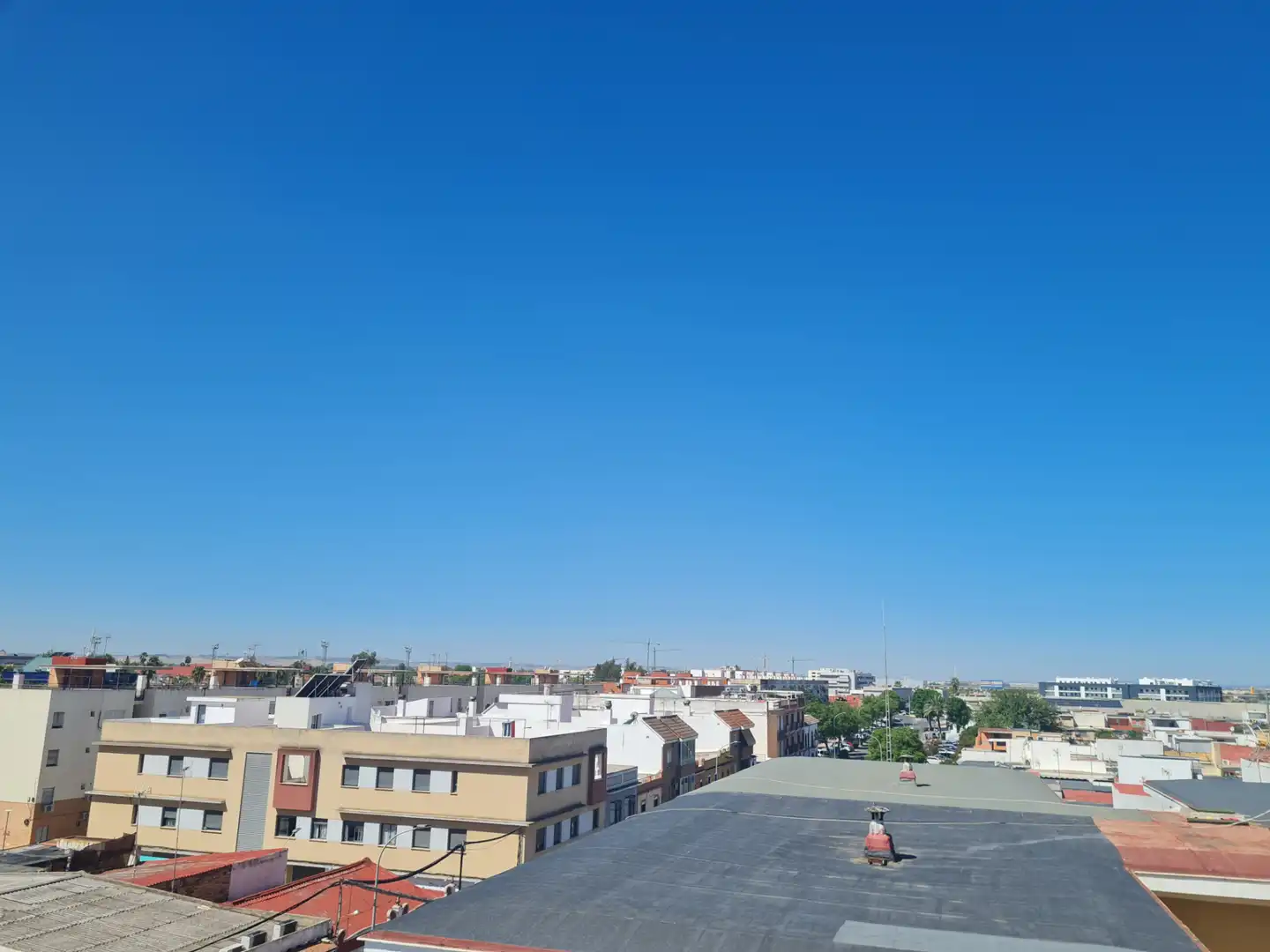 Vista exterior de Dúplex en venta en La Rinconada con Terraza