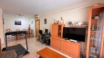 Living room of Flat for sale in El Vendrell  with Air Conditioner, Terrace and Balcony