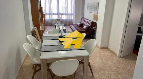 Photo 3 of Flat to rent in Calle Segismundo Moret, Parque Victoria Eugenia, Málaga