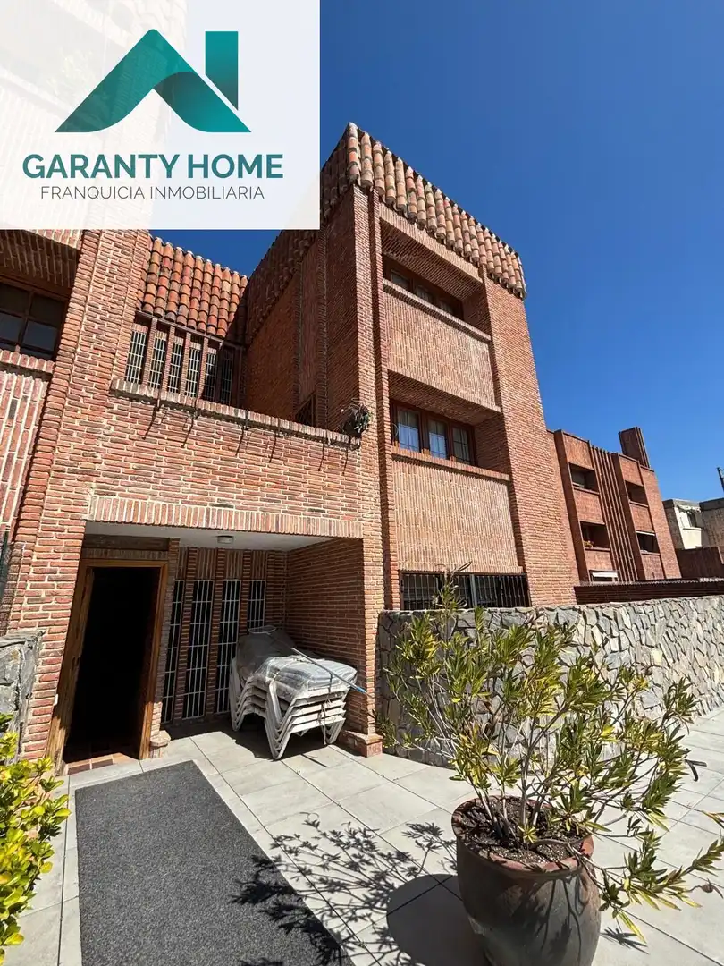 Vista exterior de Piso en venta en Madrid con Aire acondicionado, Calefacción y Terraza