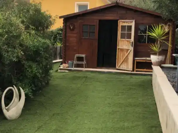 Jardí de Casa o xalet en venda en Cunit amb Aire condicionat, Piscina i Balcó