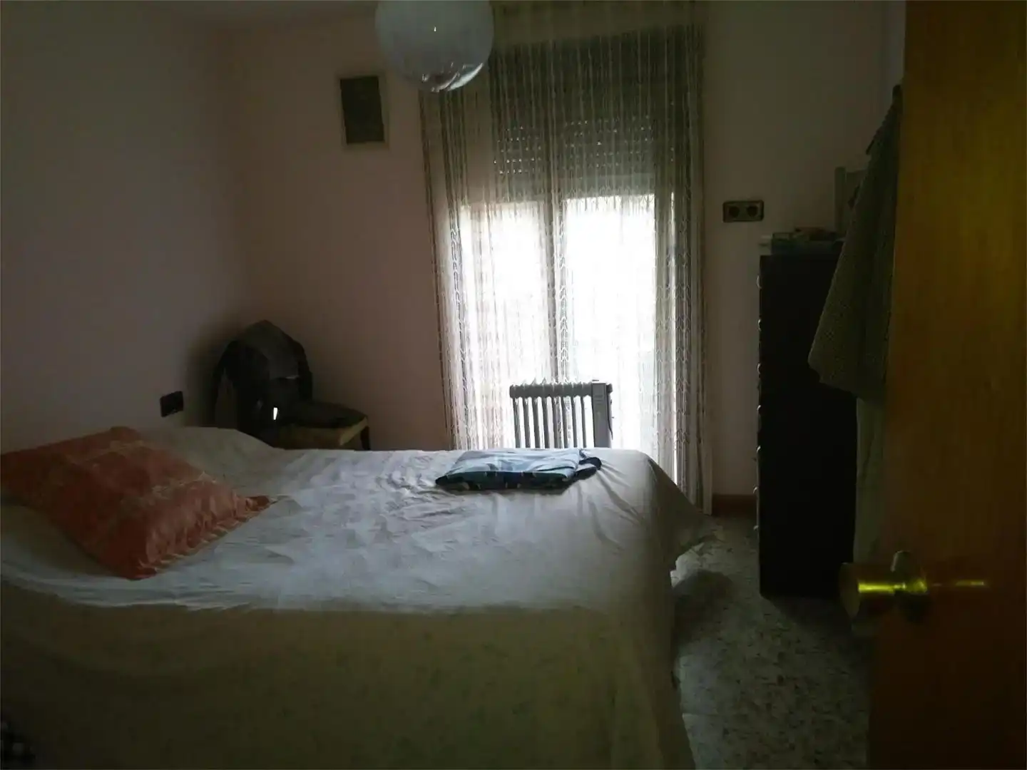 Habitación de Casa adosada en venta en Castigaleu con Trastero, Amueblado y Balcón