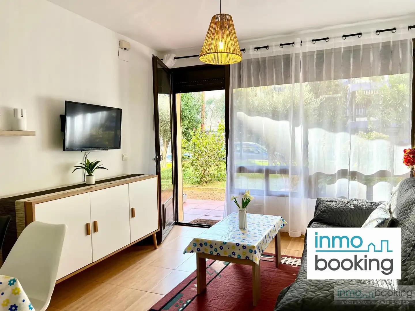 Vista exterior de Apartamento en venta en Salou con Aire acondicionado, Calefacción y Parquet