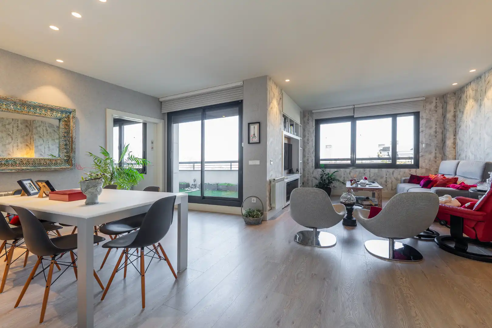 Wohnzimmer von Maisonette zum Verkauf in Fuente del Fresno mit Klimaanlage, Heizung und Abstellraum