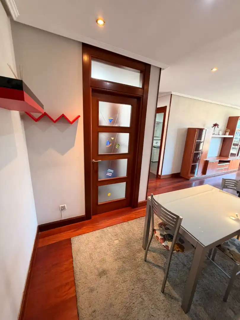 Piso en venta en Barakaldo  con Calefacción, Parquet y Amueblado