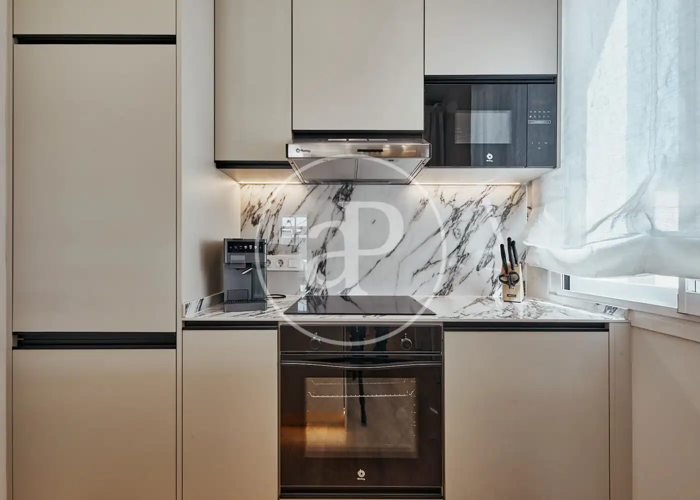 Kitchen of Flat for sale in Madrid  with Air Conditioner, Heating and Terrace