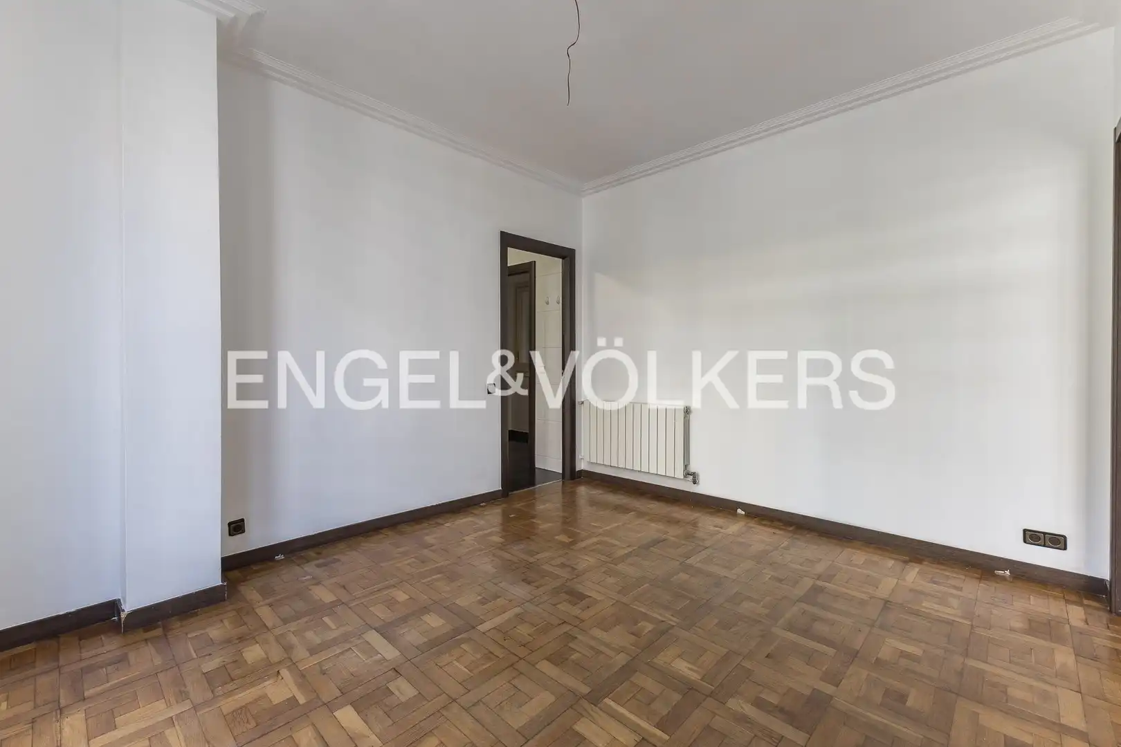 Living room of Flat for rent in Barcelona  with Air Conditioner, Heating and Parquet flooring