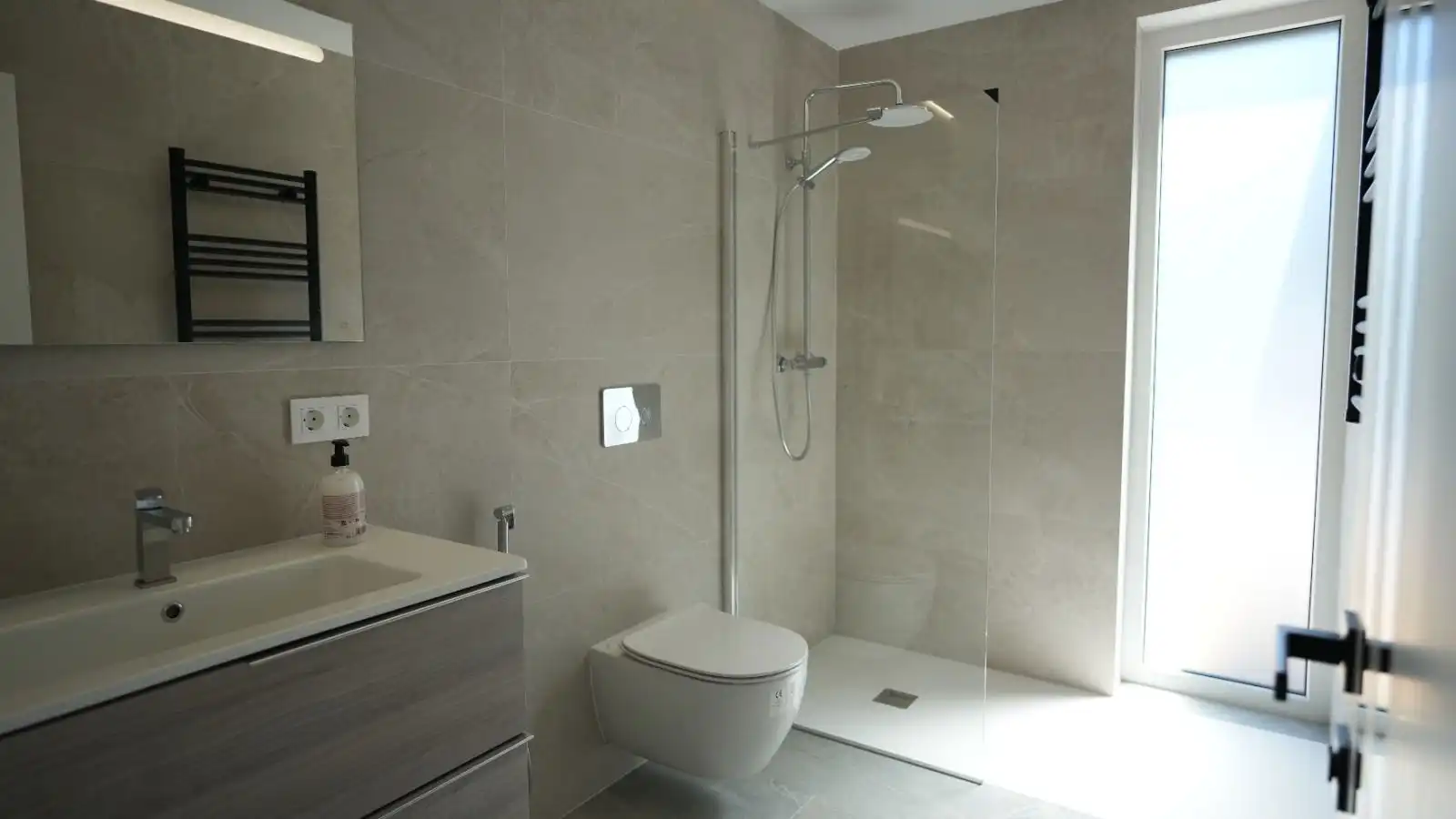 Baño de Casa o chalet en venta en La Nucia con Aire acondicionado, Jardín privado y Terraza