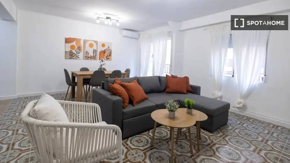Sala de estar de Piso de alquiler en Valencia con Aire acondicionado, Calefacción y Amueblado