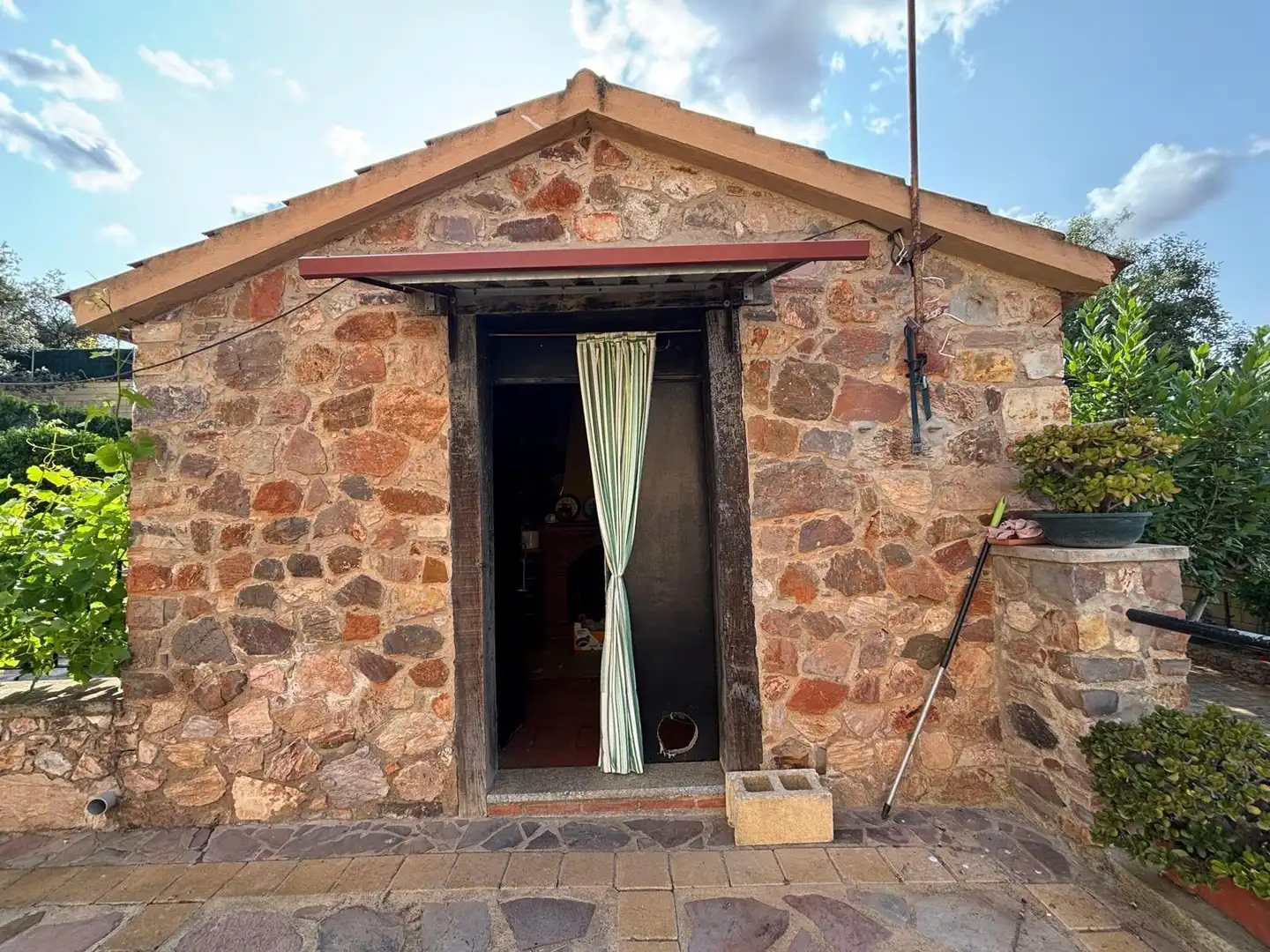 Houses for sale in Cáceres  with Air Conditioner, Heating and Private garden