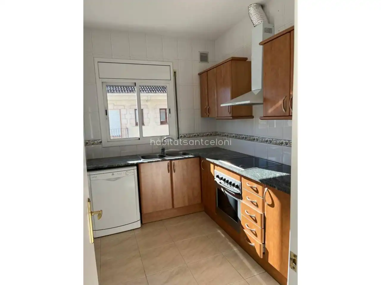 Cocina de Piso de alquiler en Sant Celoni con Calefacción y Balcón