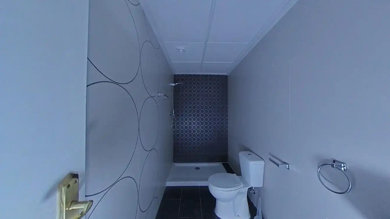 Baño de Piso en venta en Elche / Elx