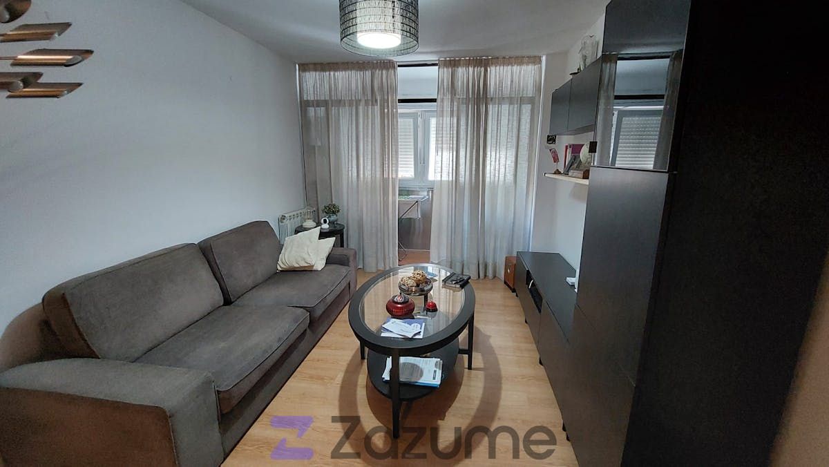Flat to rent in C. de la Paz, Centro