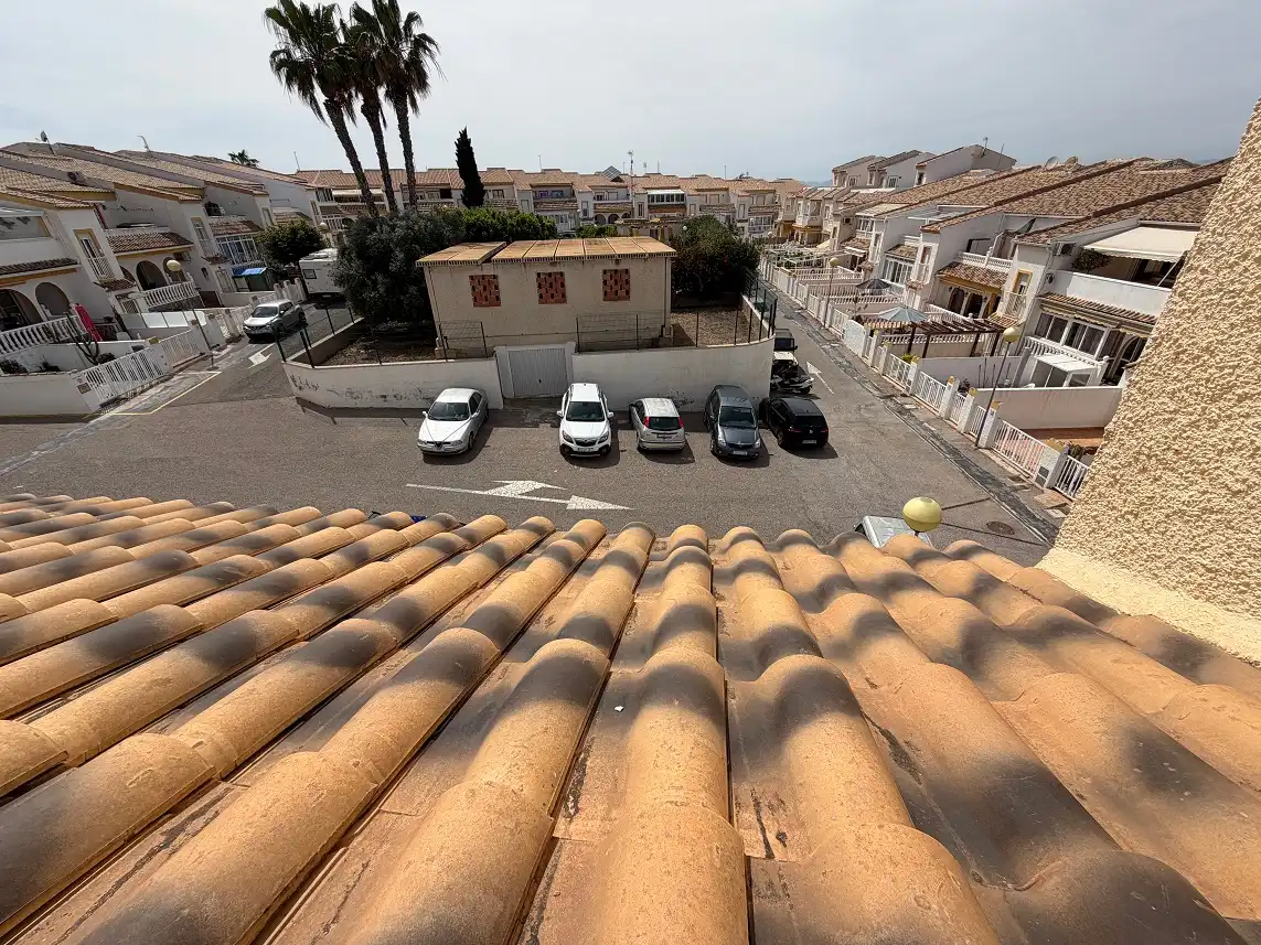Vista exterior de Casa adosada en venta en Santa Pola con Aire acondicionado, Terraza y Amueblado