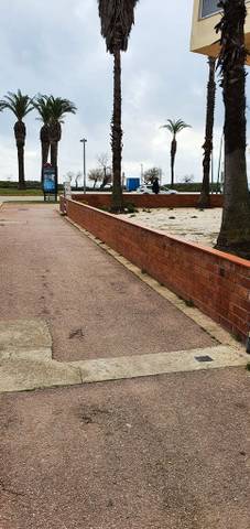 Local comercial en Alquiler en Carrer Muga-Delta, 17D en Muga - Gran Reserva - Badia