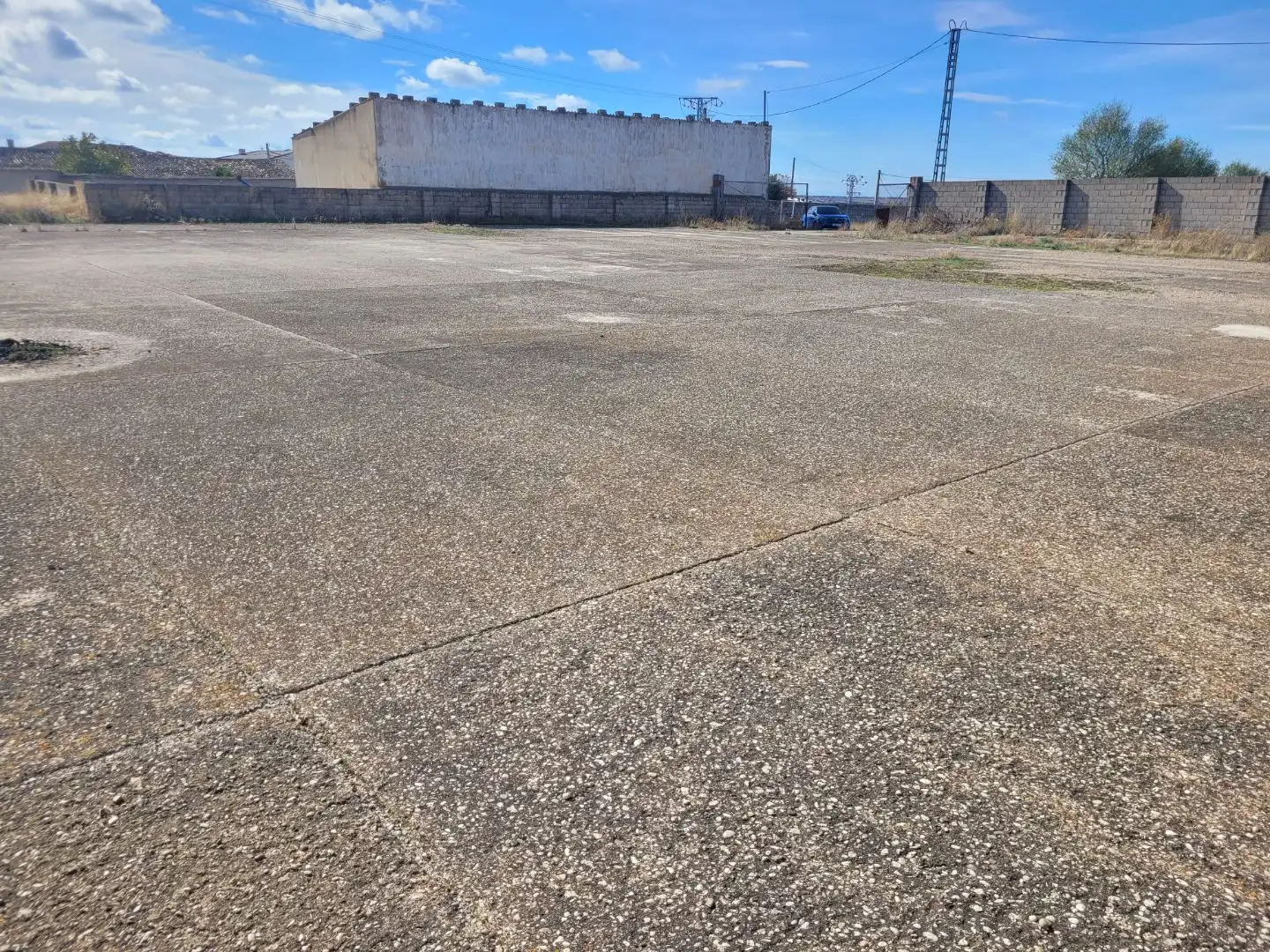 Parking of Residential for sale in Saelices
