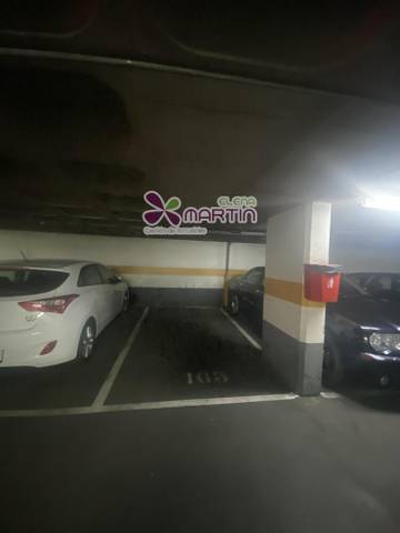 Garaje en Venta en Calle Sagrada Familia, 20 en Los Vadillos - R. Sanitaria - Pozanos