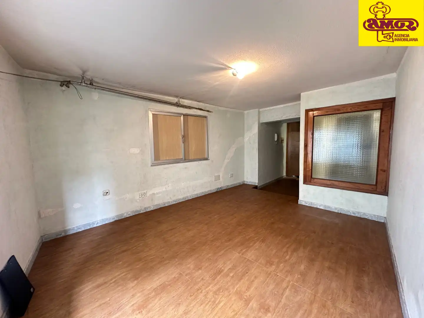 Office for sale in Santiago de Compostela 