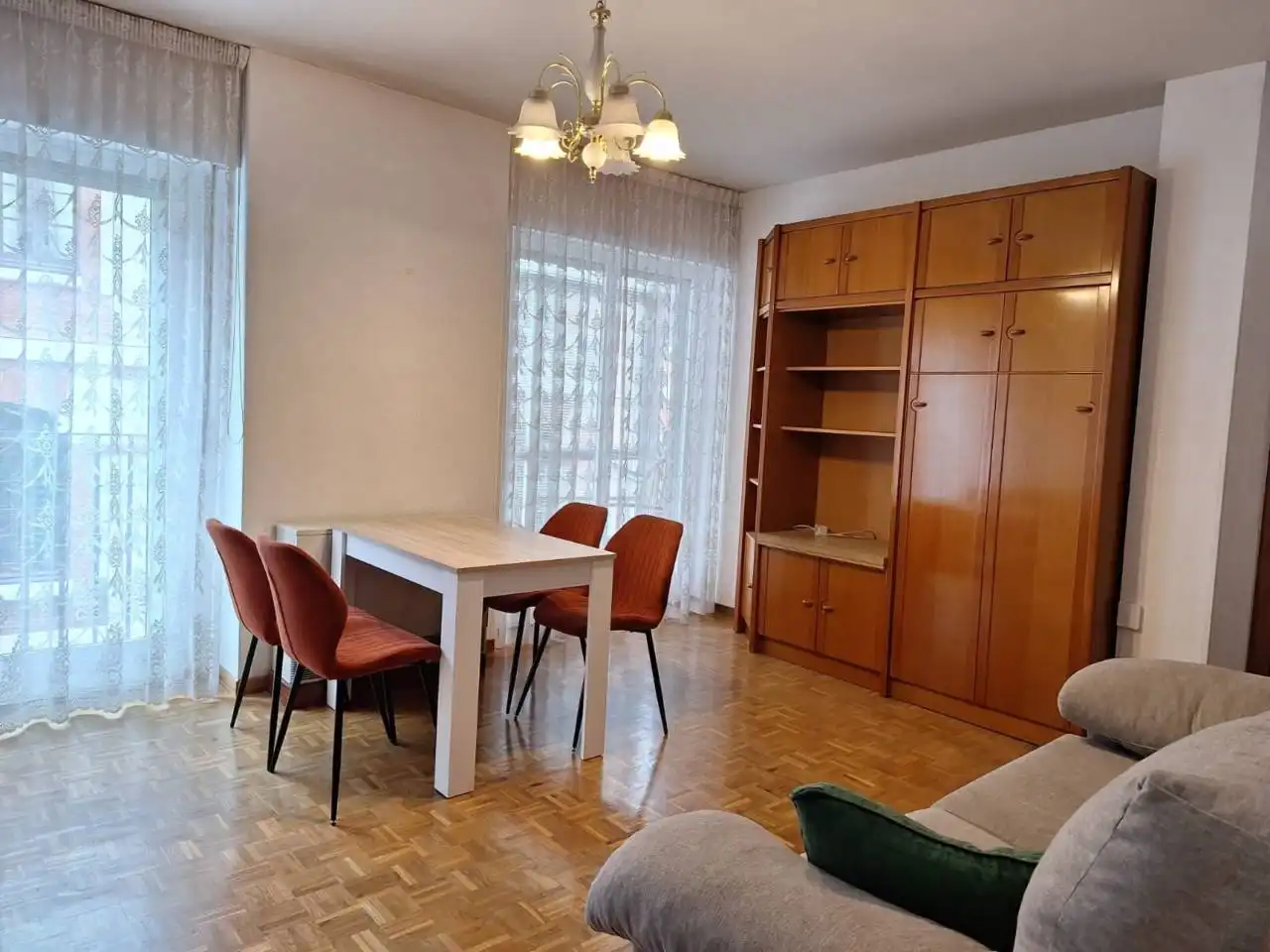 Sala de estar de Apartamento en venta en Burgos con Calefacción, Parquet y Terraza