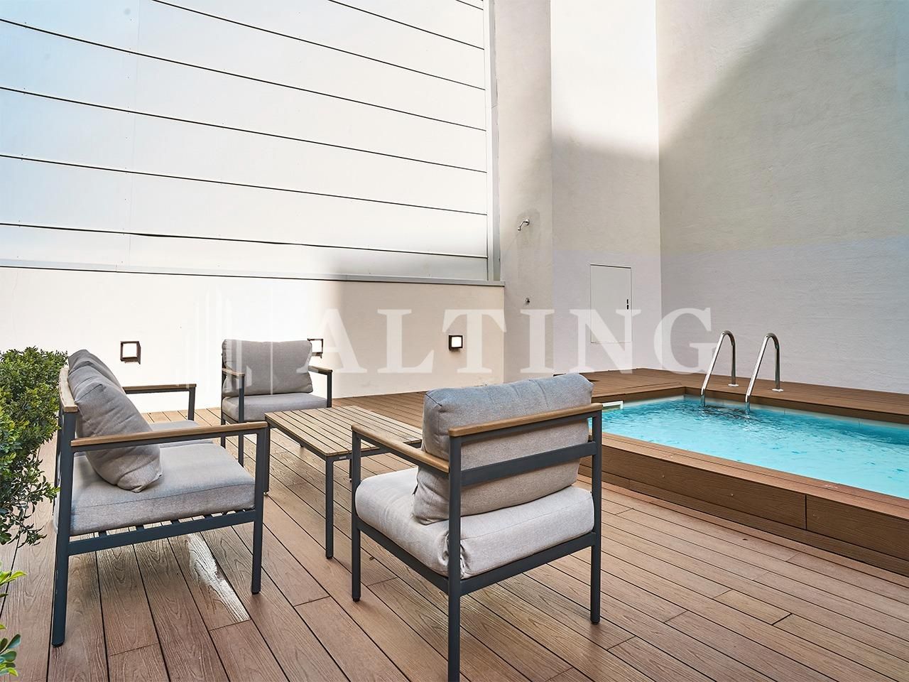 Terrace of Flat for sale in  Barcelona Capital  with Parquet flooring, Terrace and Swimming Pool