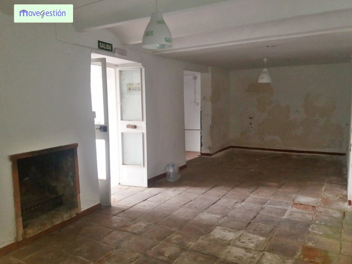 House or chalet for sale in Benaocaz
