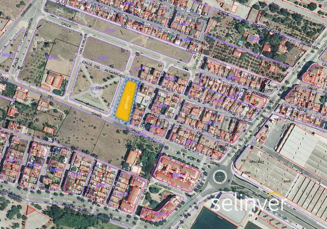 Terreno residencial en Venta en Algarrobo, 31 en Ciutat del Transport - La Salera