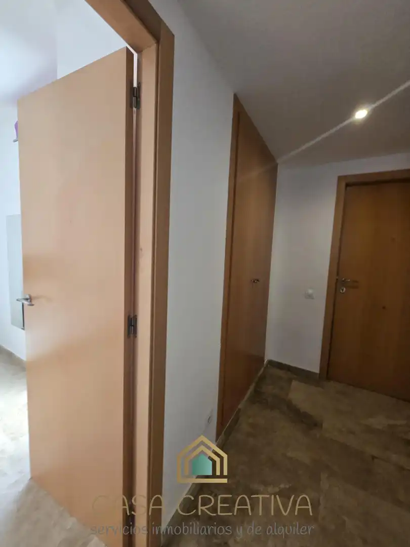 Wohnung zum Verkauf in Náquera mit Klimaanlage, Heizung und Privatgarten