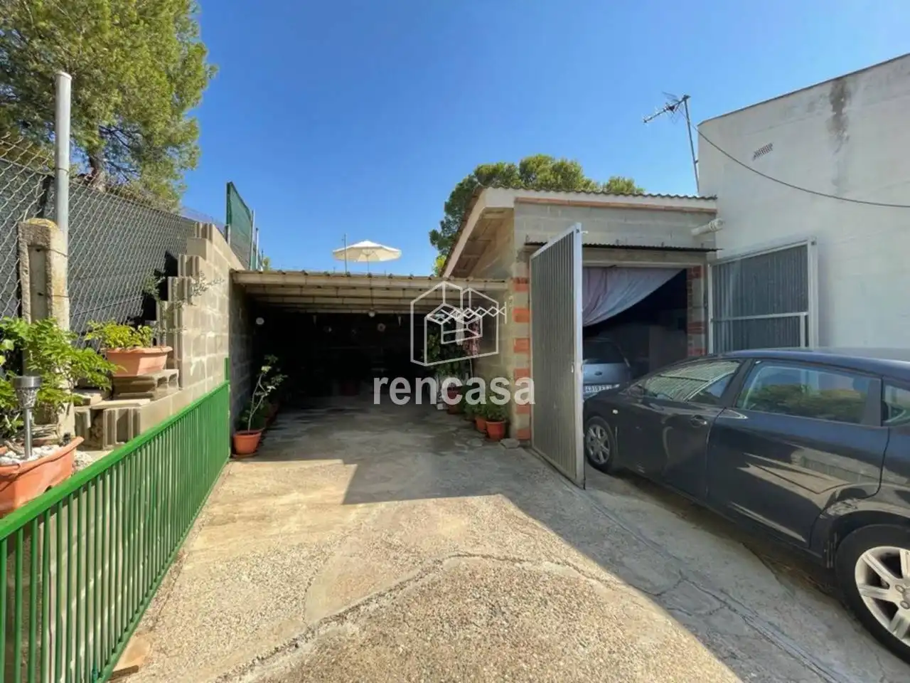 Vista exterior de Casa o chalet en venta en Torres de Segre con Jardín privado, Terraza y Piscina