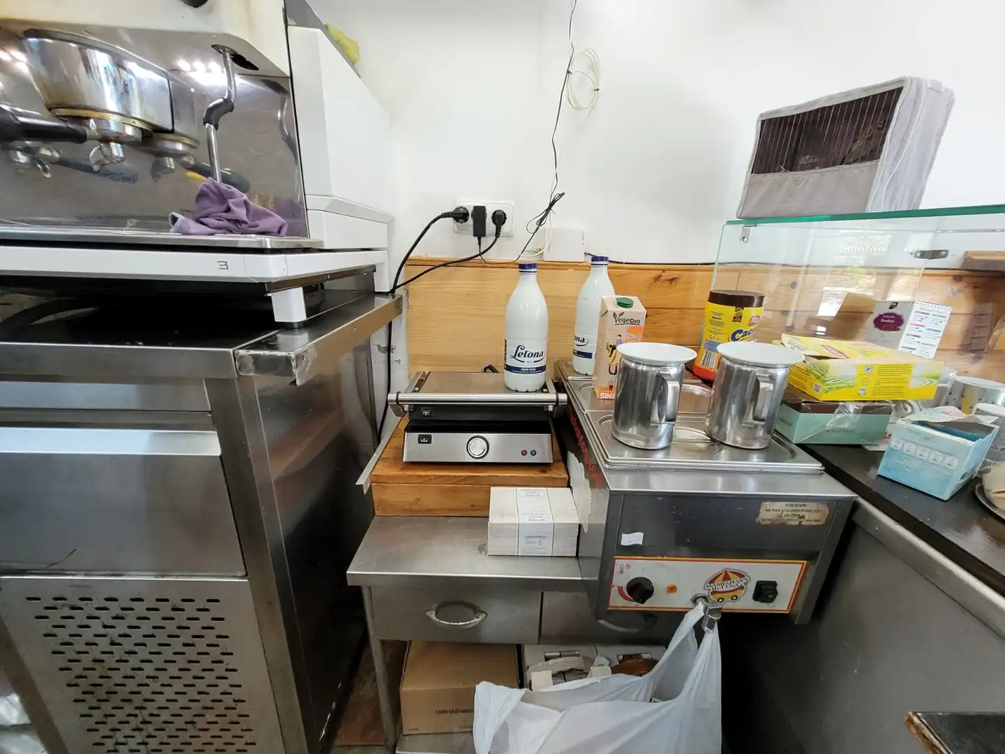 Business premises for transfer in Ciutat Vella, imagen 12
