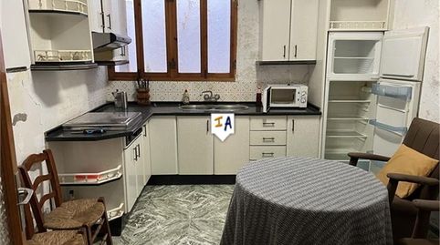 Foto 4 de Casa adosada en venta en Castillo de Locubín, Jaén
