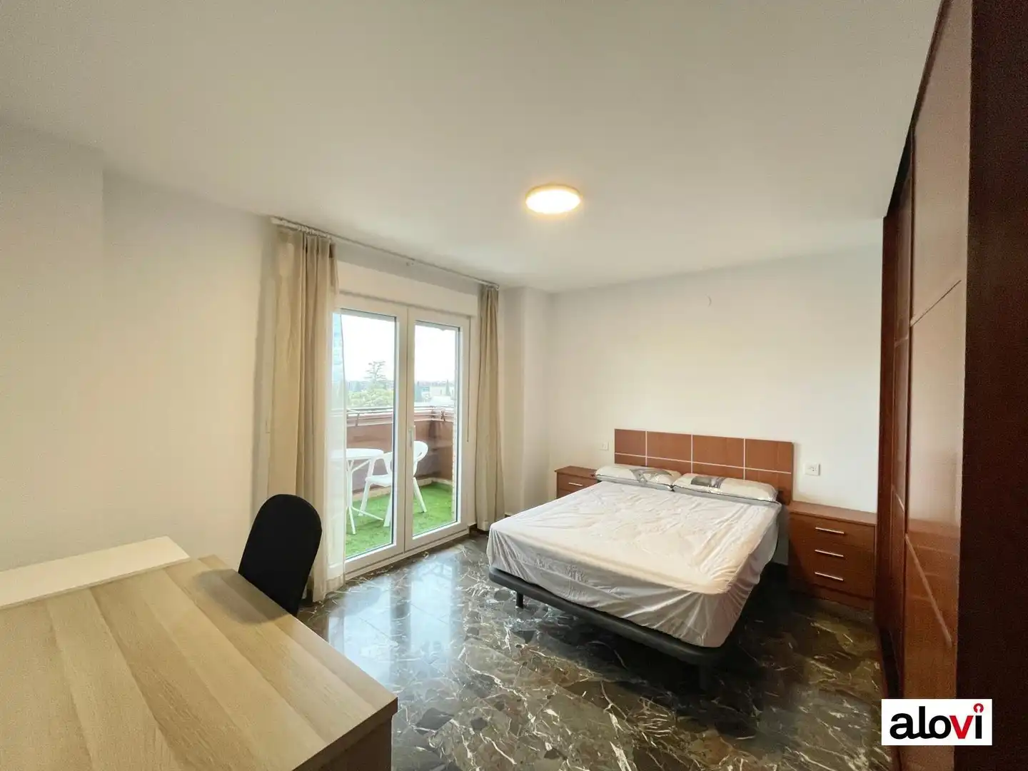 Bedroom of Flat for rent in  Granada Capital  with Furnished and Balcony