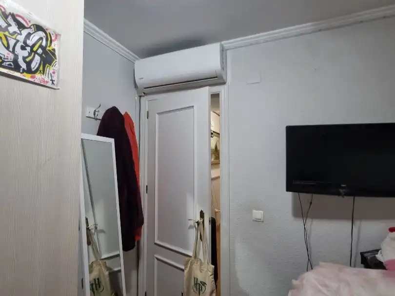 Bedroom of Flat for sale in San Juan de Aznalfarache  with Air Conditioner, Terrace and Balcony