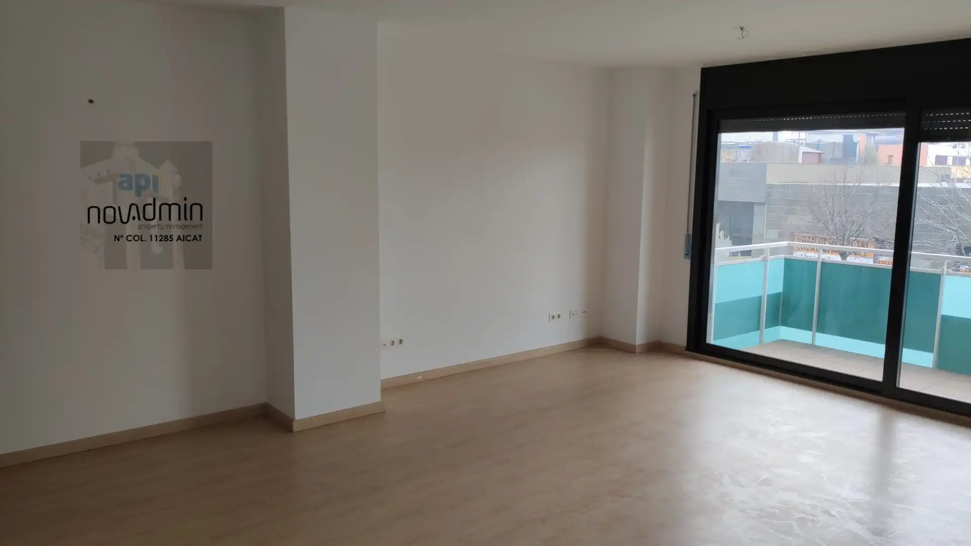 Living room of Flat for sale in Lleida  with Air Conditioner, Heating and Terrace
