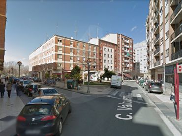 Local comercial de lloguer a Oeste