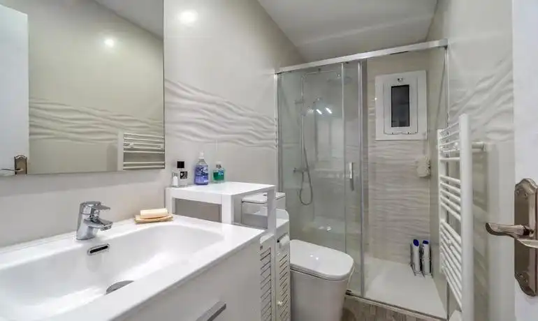 Apartment with terrace for sale in Avenida SANT MORI 11, imagen 7