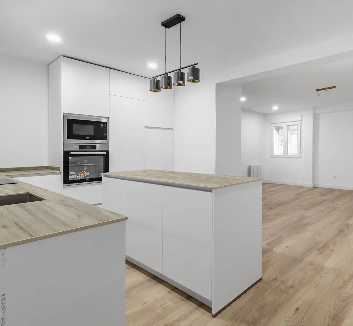 Cocina de Piso en venta en Madrid con Terraza