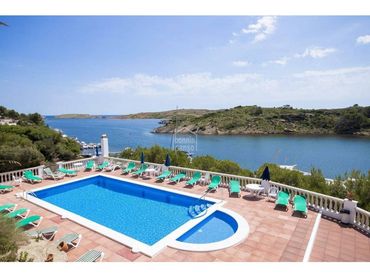 Appartement compact avec piscine à vendre à Port d'Addaia