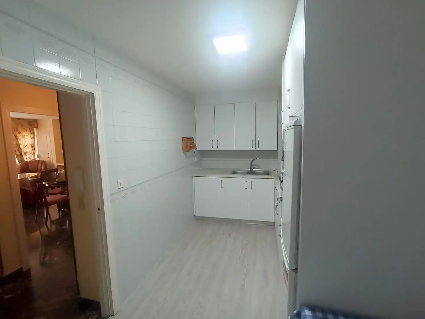Kitchen of Flat for rent in Genil
