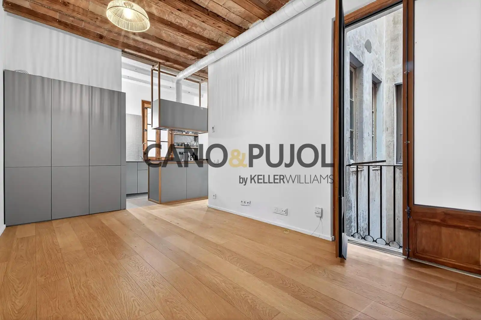 Flat for sale in DEL PI, Barri Gòtic