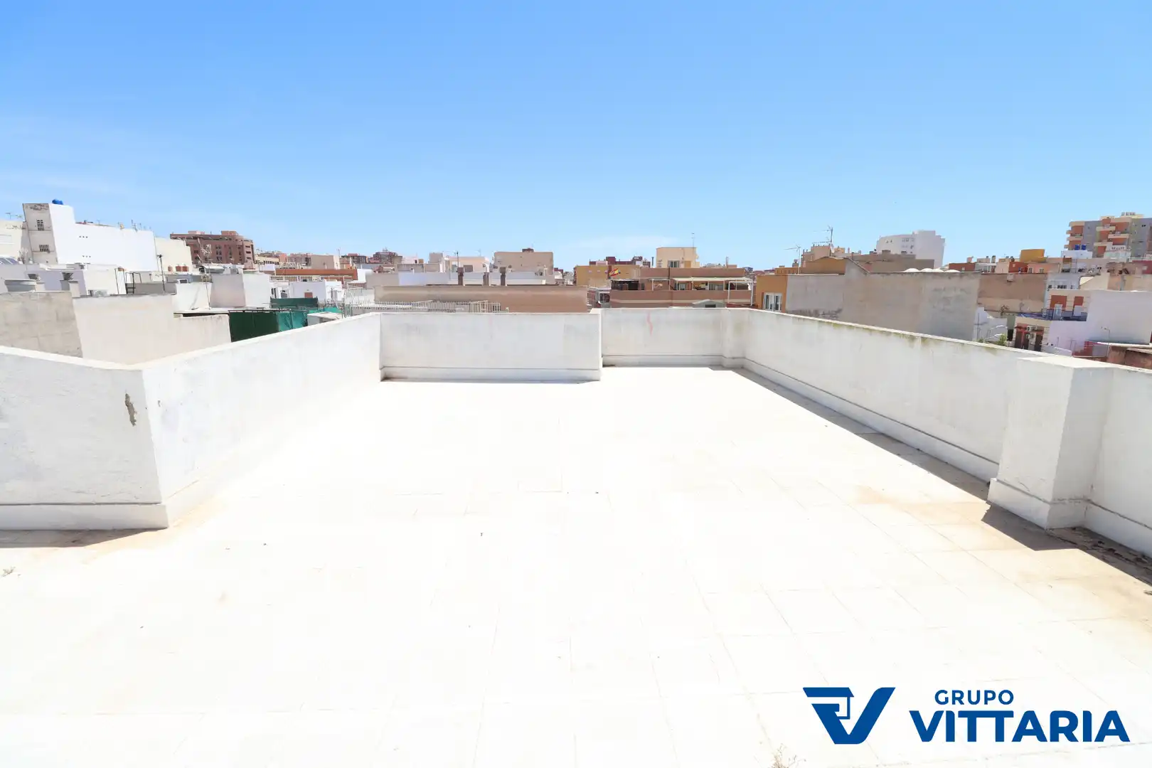 Terraza de Casa adosada en venta en Almería con Aire acondicionado, Terraza y Trastero