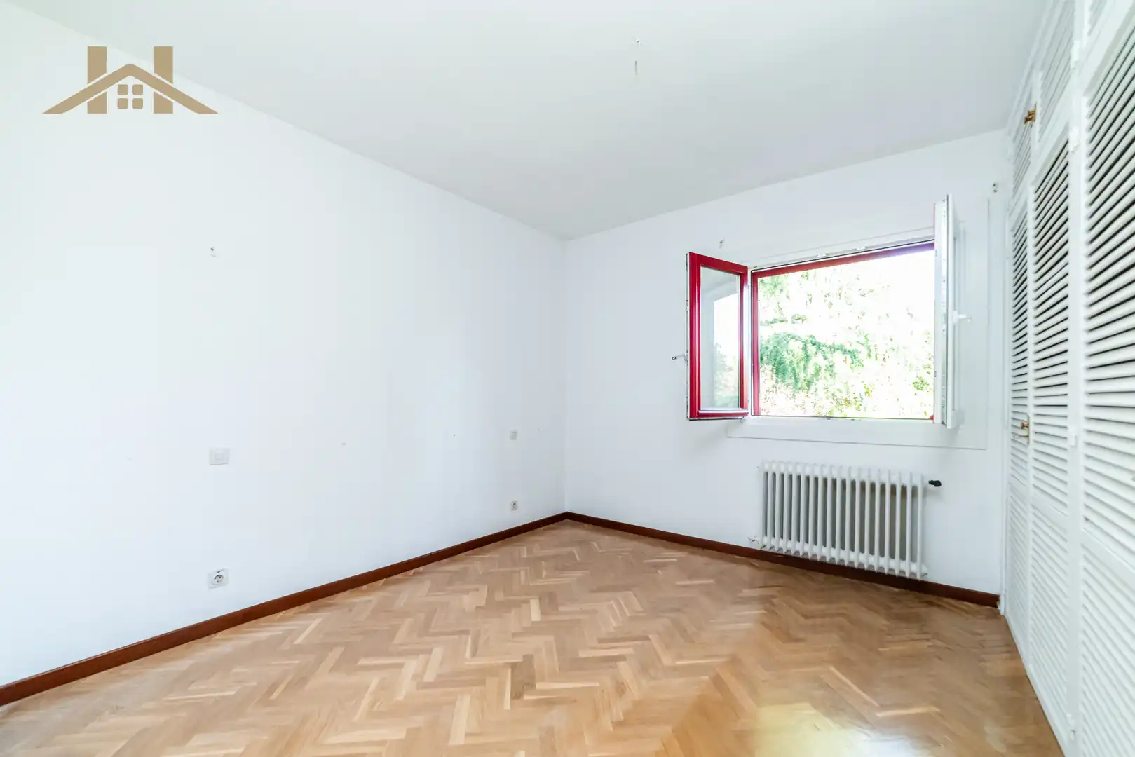 Dormitori de Casa o xalet en venda en Majadahonda amb Calefacció, Parquet i Terrassa