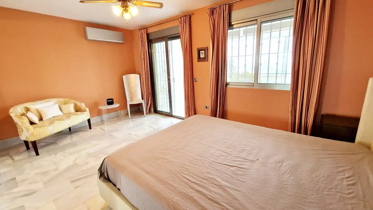 Terraced house with pool for sale in Mijas Golf, imagen 13